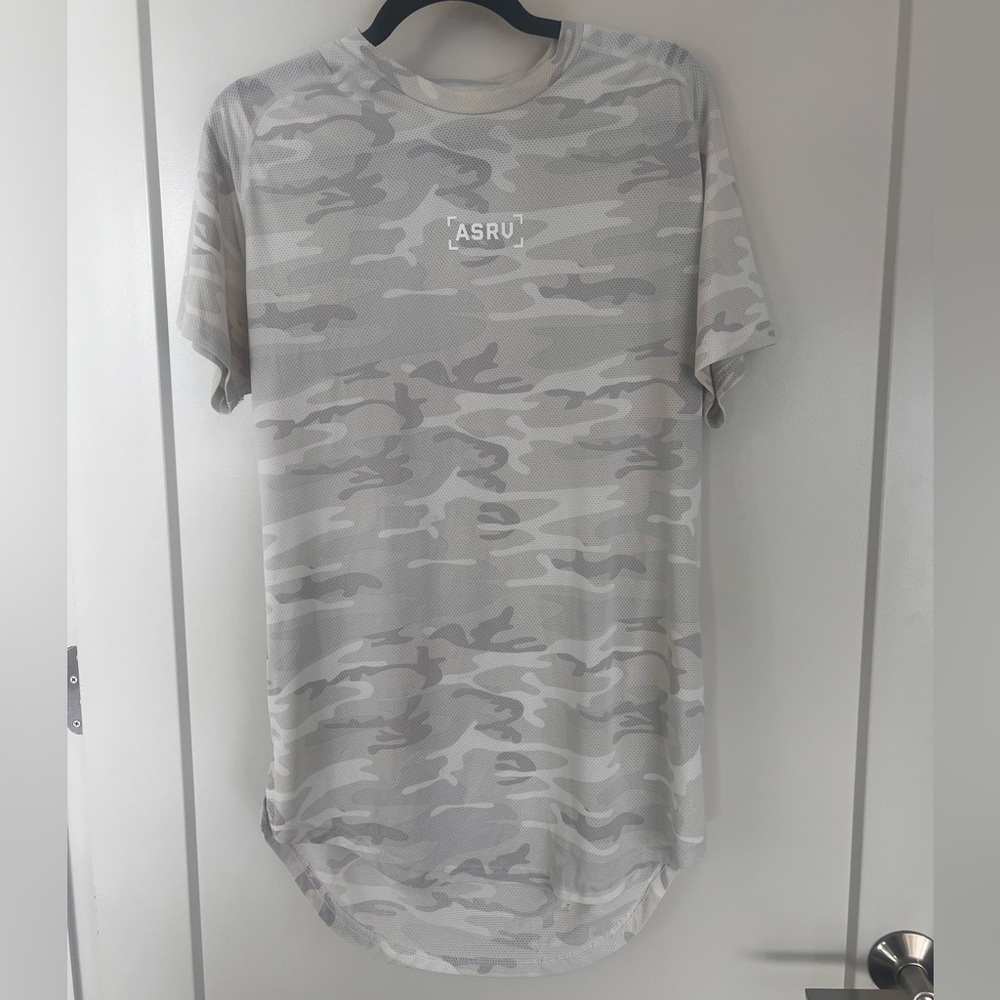 Men’s white camo shirt